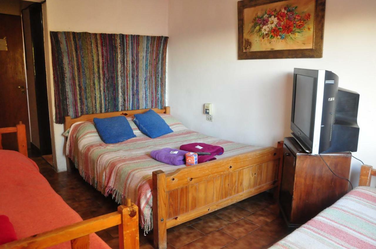 Hotel La Marina Villa Carlos Paz Extérieur photo